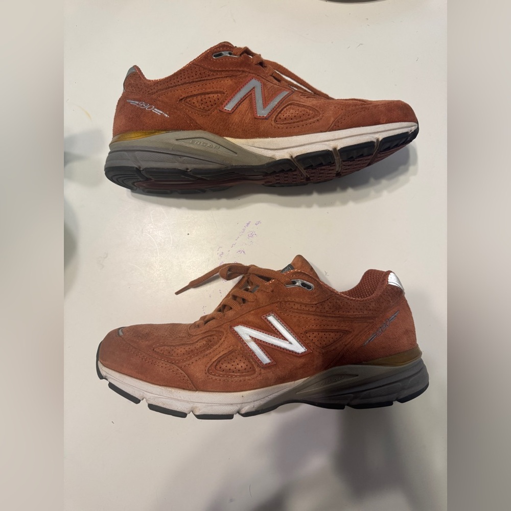 Used Men’s New Balance 990v4 sz 10 Orange